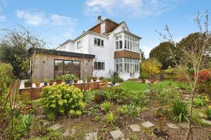 Photo 4- click for photo gallery